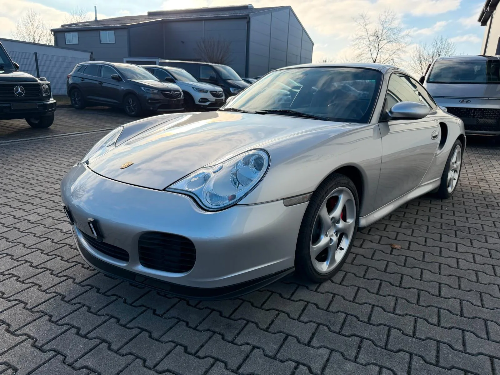 2004 Porsche 911 Turbo, 9/30