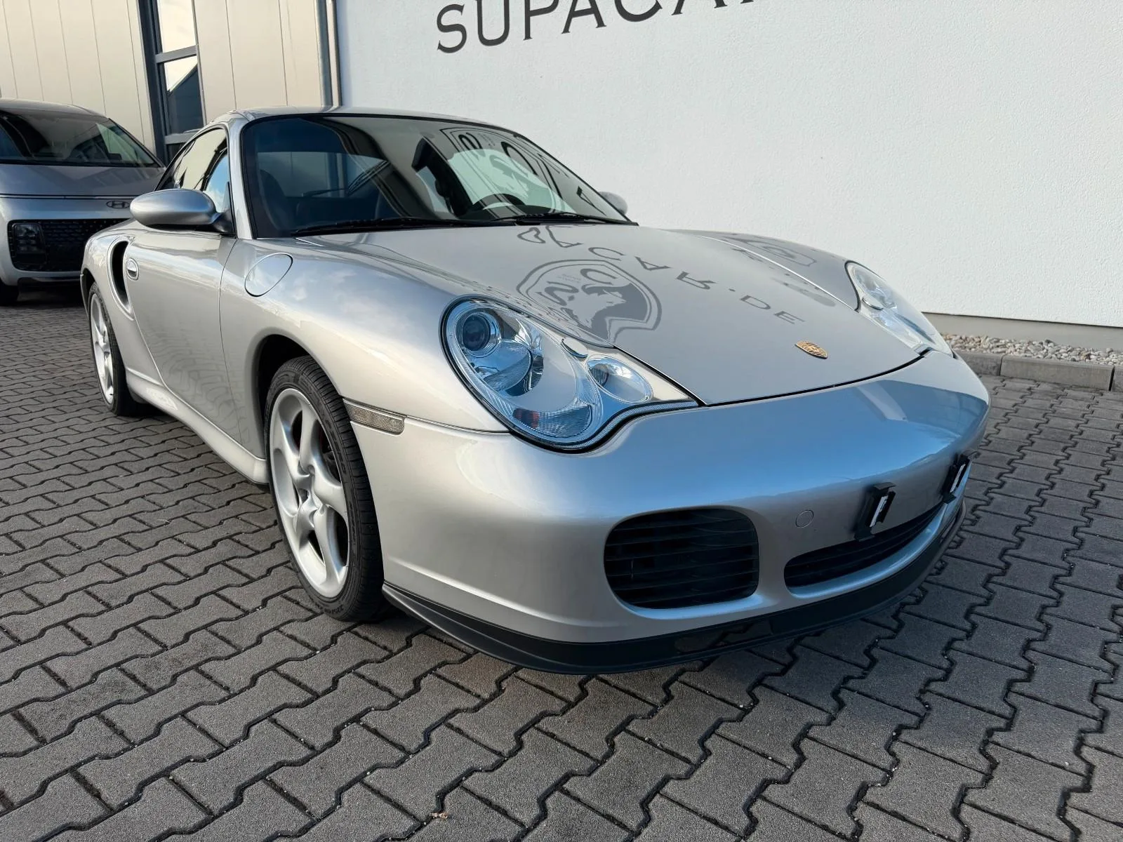 2004 Porsche 911 Turbo, 16/30