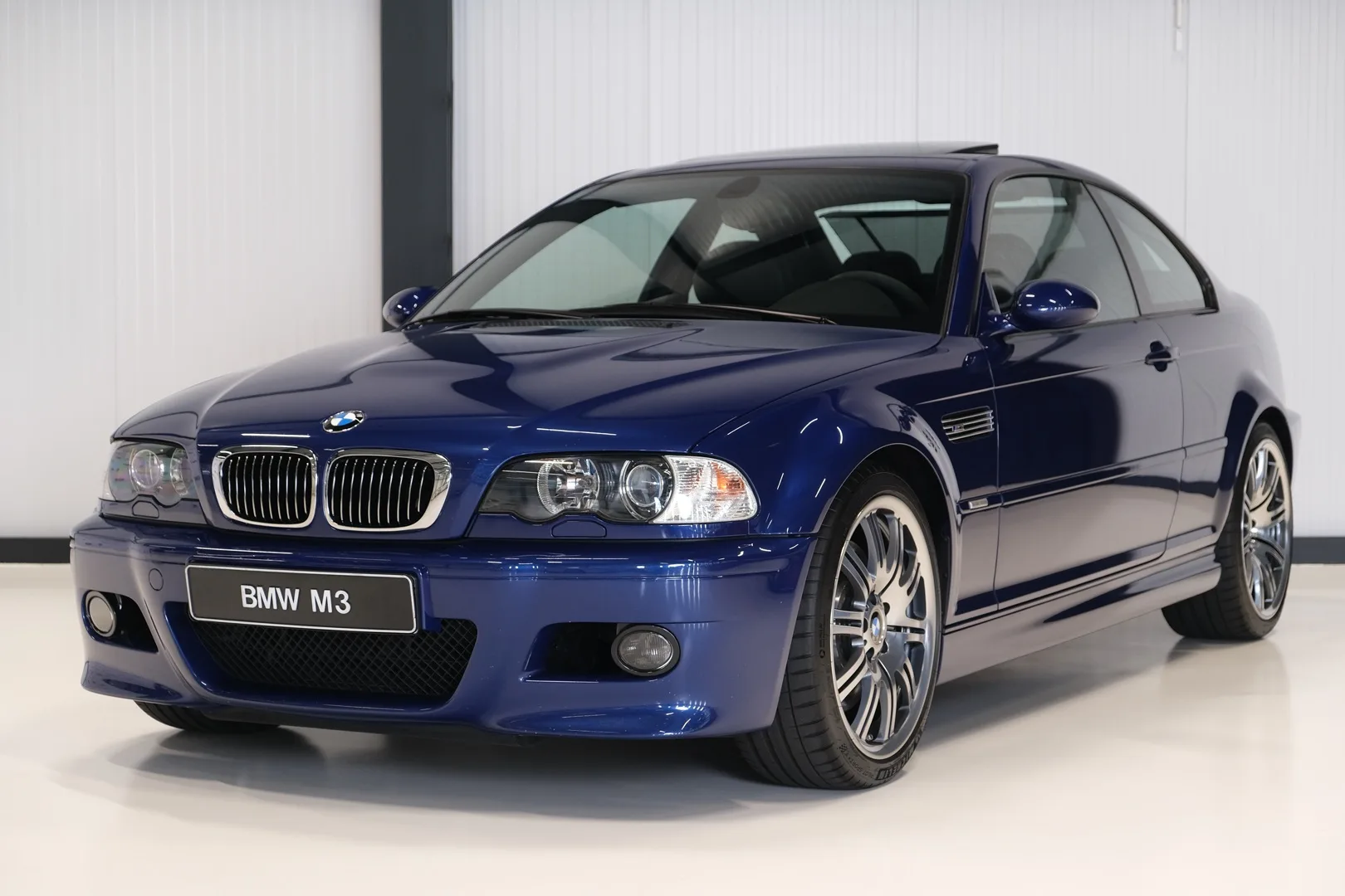 2005 BMW M3 CS, 13/30