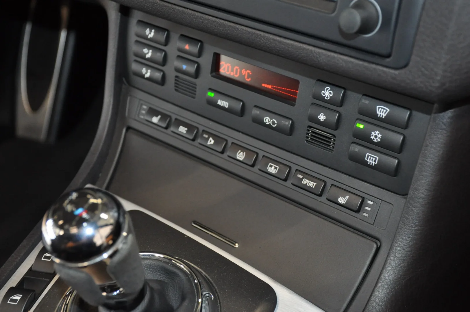 2005 BMW M3 CS, 14/30