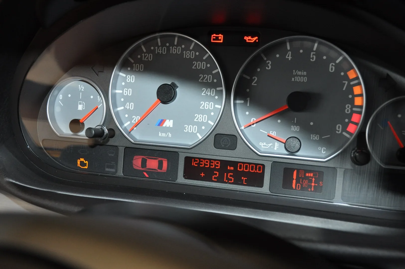 2005 BMW M3 CS, 26/30