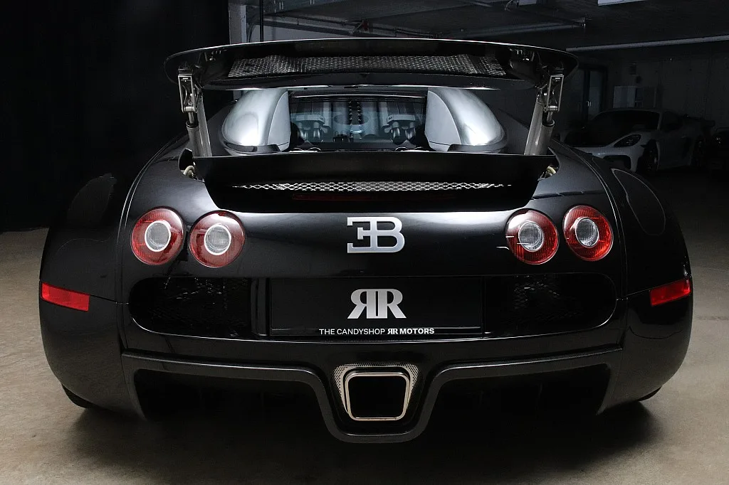 2005 Bugatti Veyron 16.4 pre-series prototype proposée par un concessionnaire spécialisé à Unterweitersdorf, Autriche, photo 4 sur 15