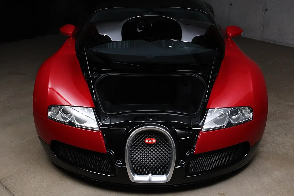2005 Bugatti Veyron 16.4 pre-series prototype proposée par un concessionnaire spécialisé à Unterweitersdorf, Autriche, photo 10 sur 15