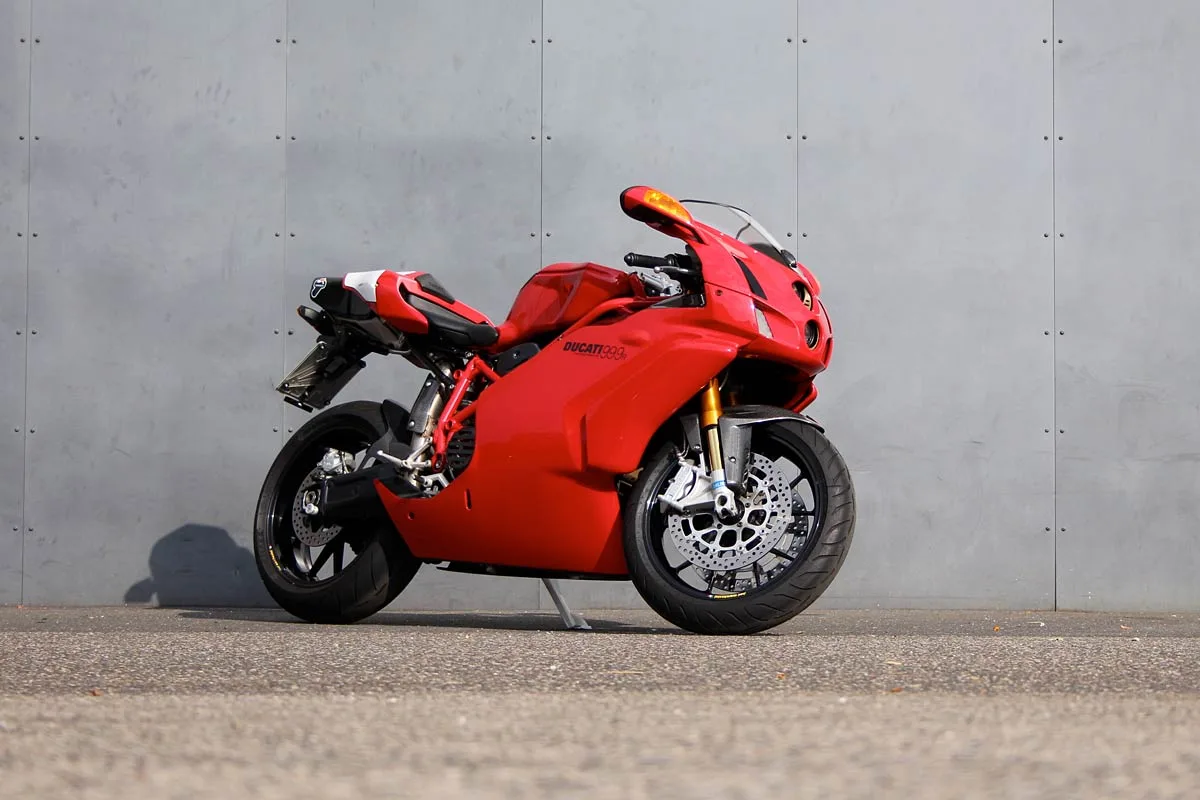2005 Ducati 999R, 17/23