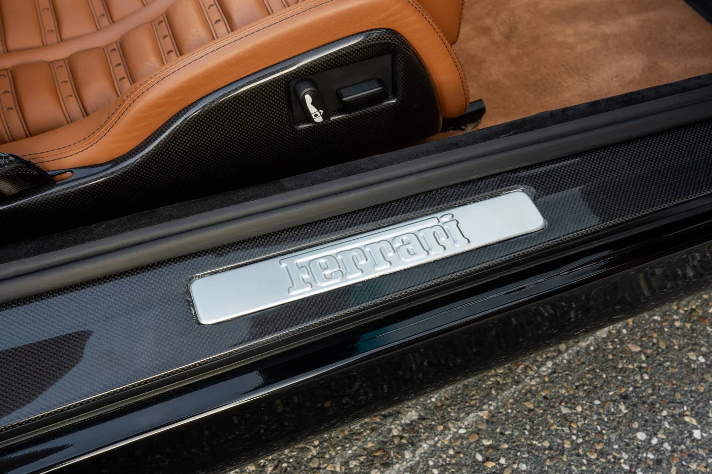 2005 Ferrari 575 Superamerica HGTC angeboten von einem Supersportwagenhändler in Woerden, Niederlande, Foto 25 von 25