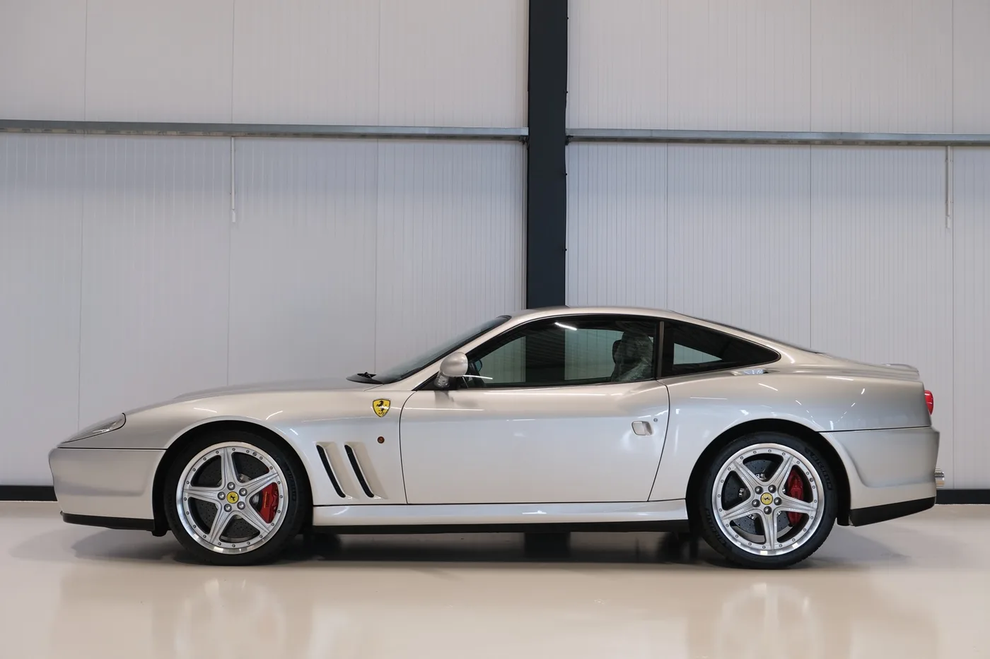 2005 Ferrari 575M Maranello HGTC angeboten von einem Oldtimerhändler in Alkmaar, Niederlande, Foto 8 von 15
