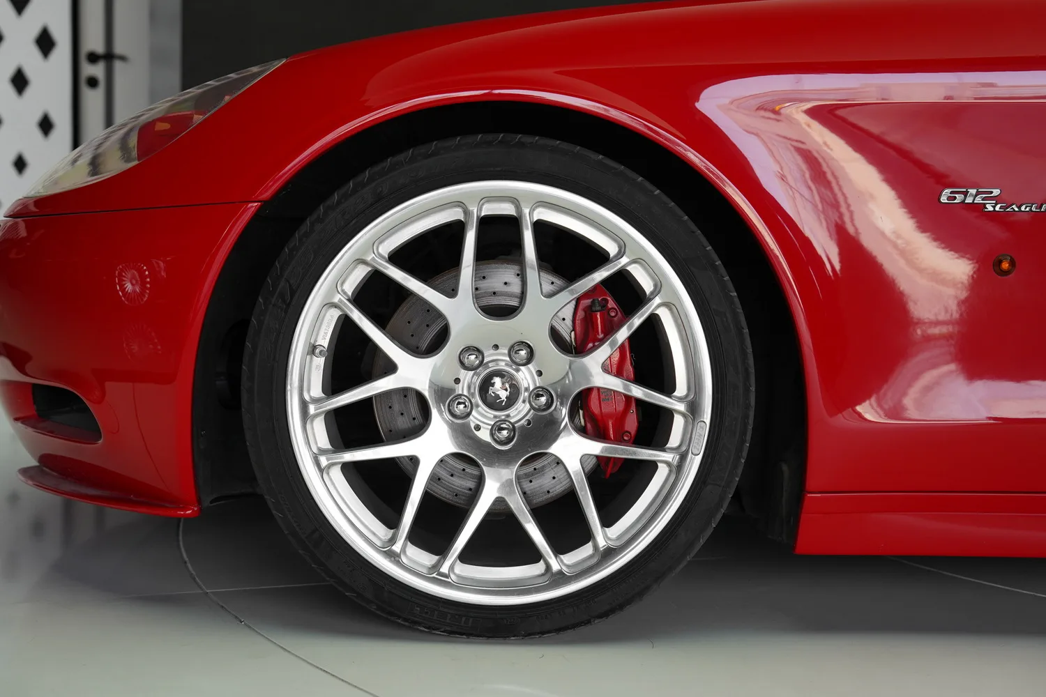 2005 Ferrari 612 Scaglietti, 6/13
