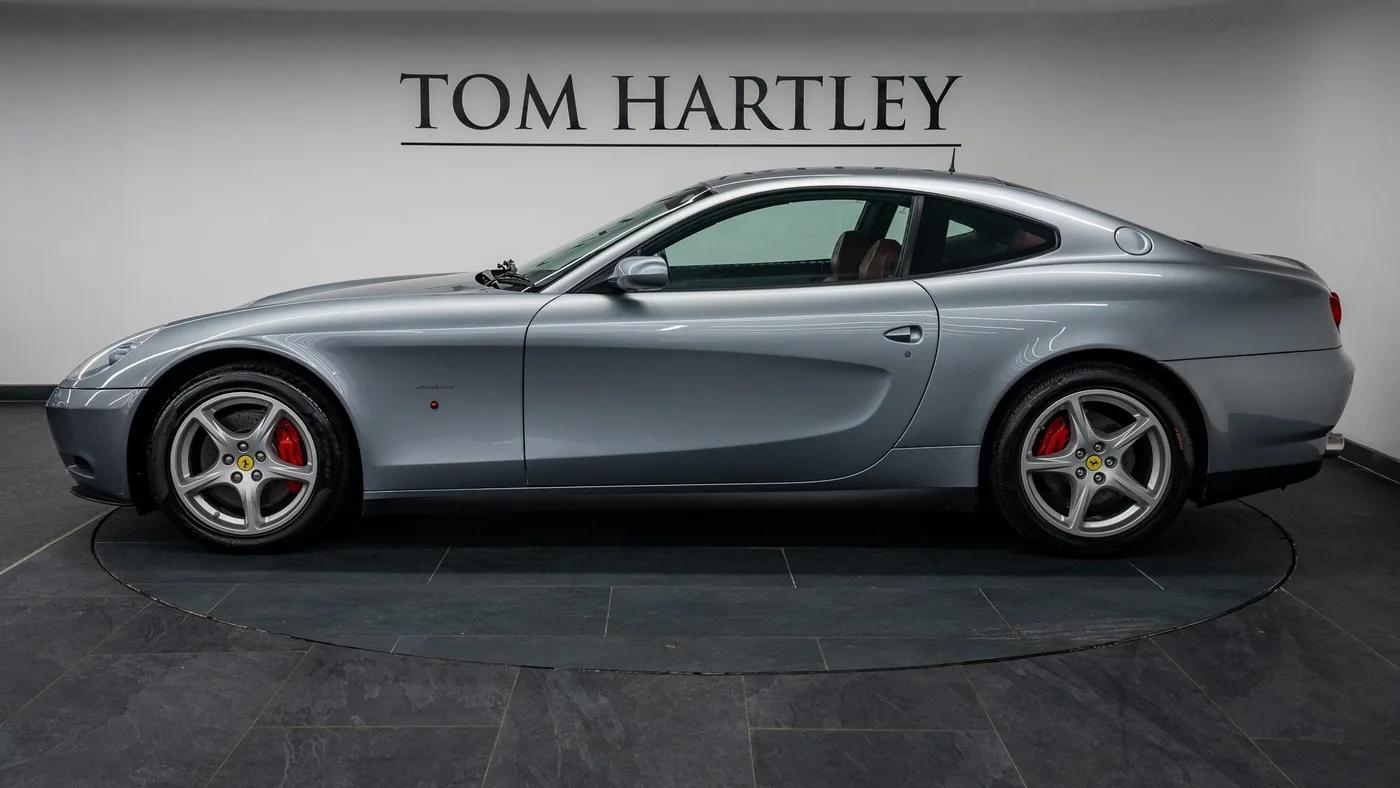 2005 Ferrari 612 Scaglietti proposée par un concessionnaire spécialisé à Swadlincote, Royaume-Uni, photo 3 sur 15
