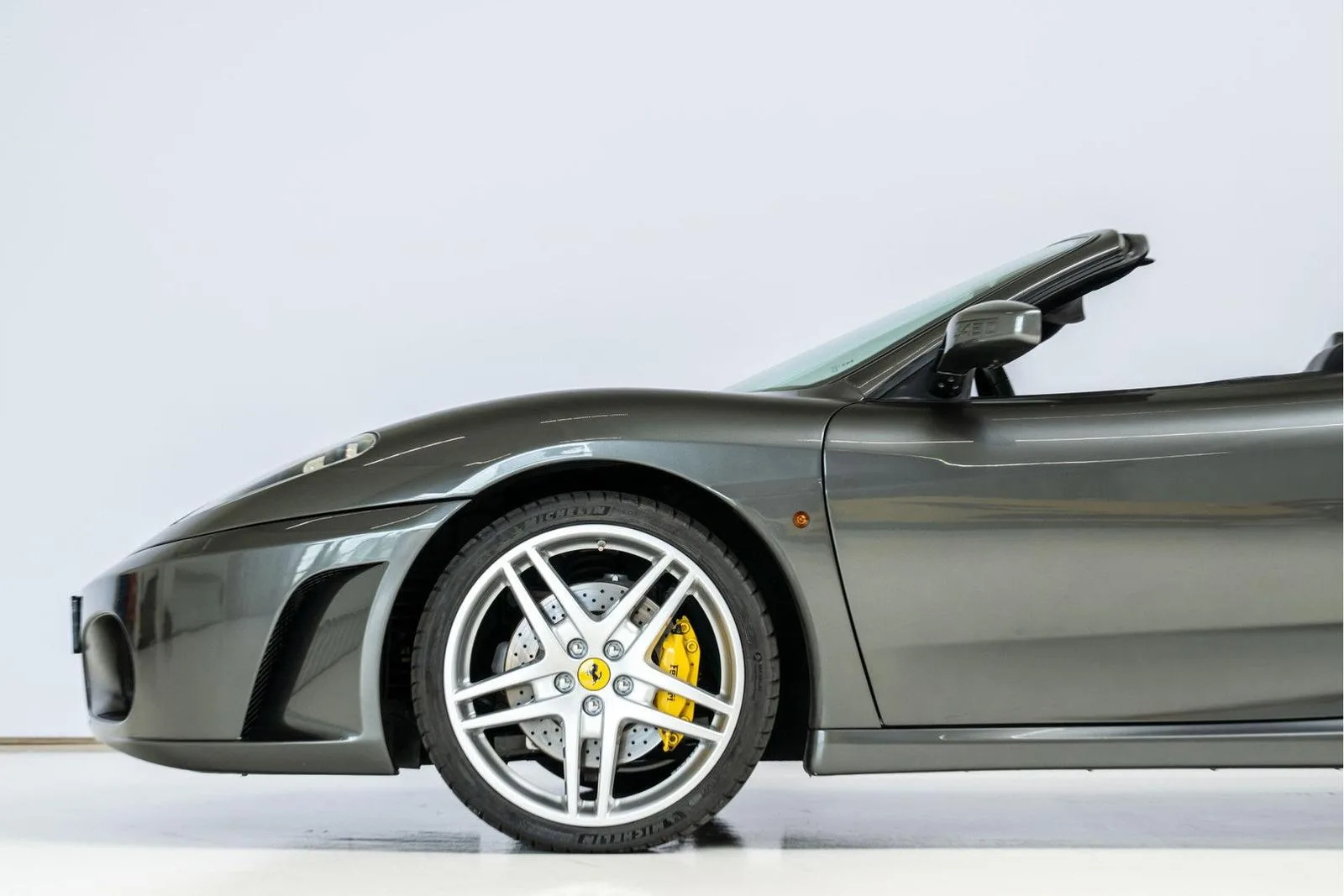2005 Ferrari F430 Spider, 4/25