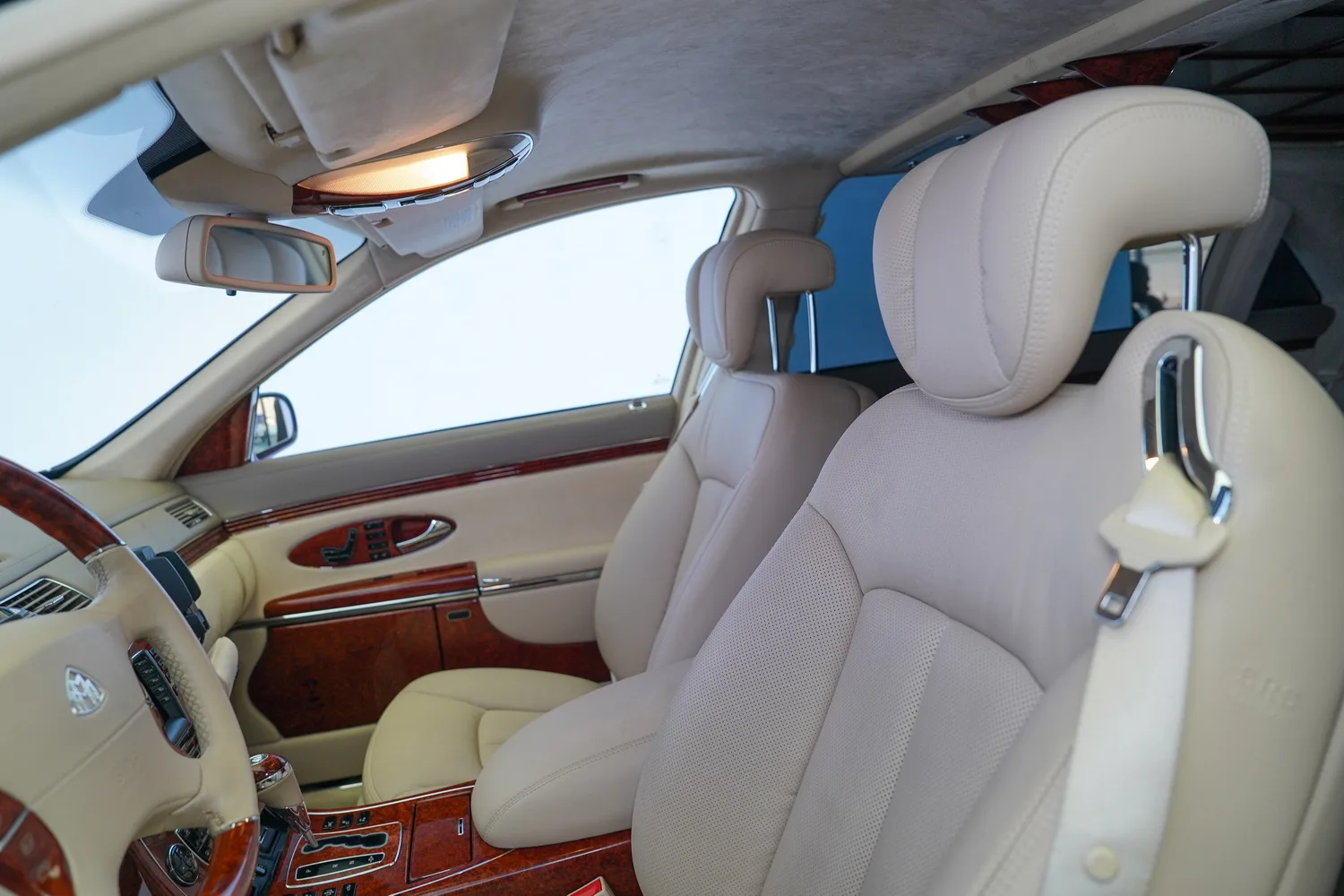 2005 Maybach 62, 4/14