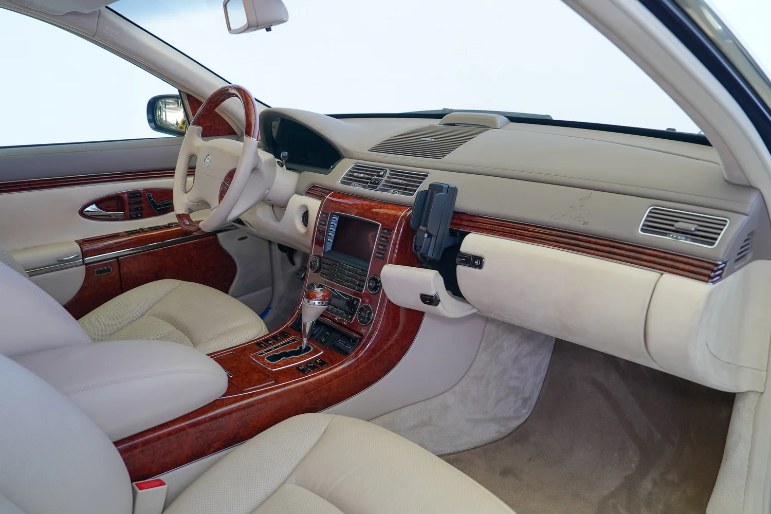 2005 Maybach 62, 9/14