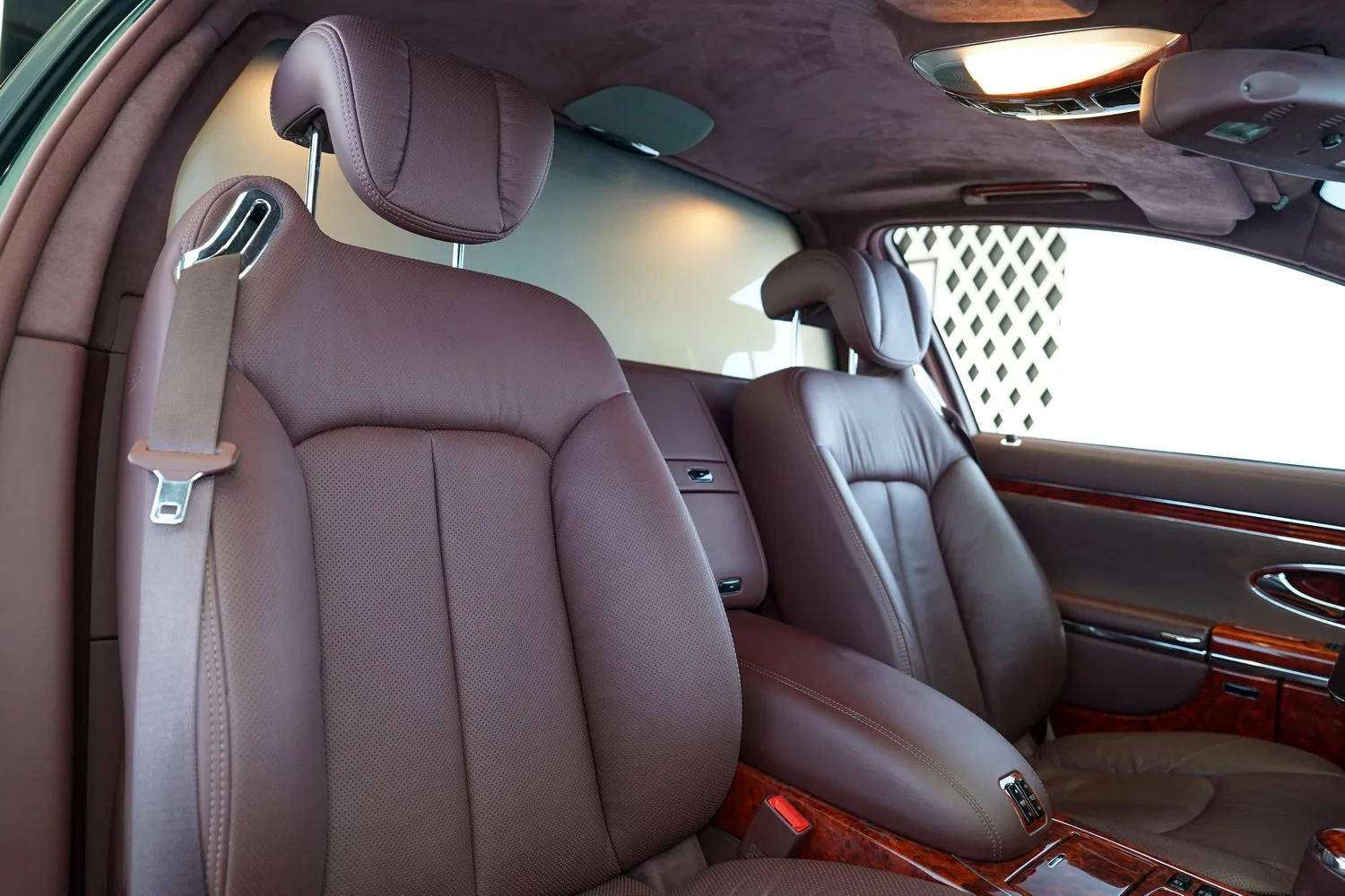 2005 Maybach 62, 9/14