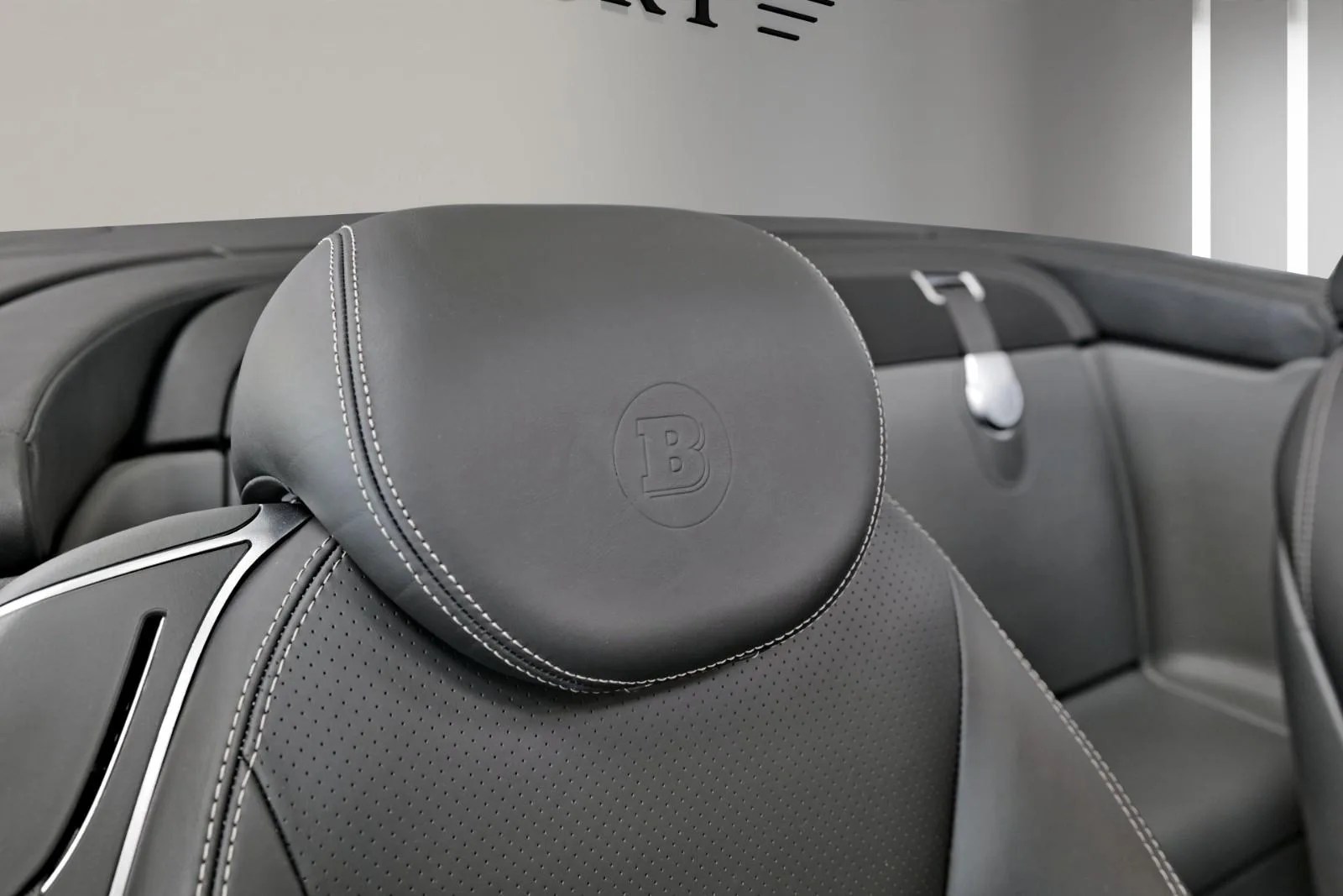 2005 Mercedes-Benz SL 600 BRABUS SV12 6.3 Biturbo, 22/23