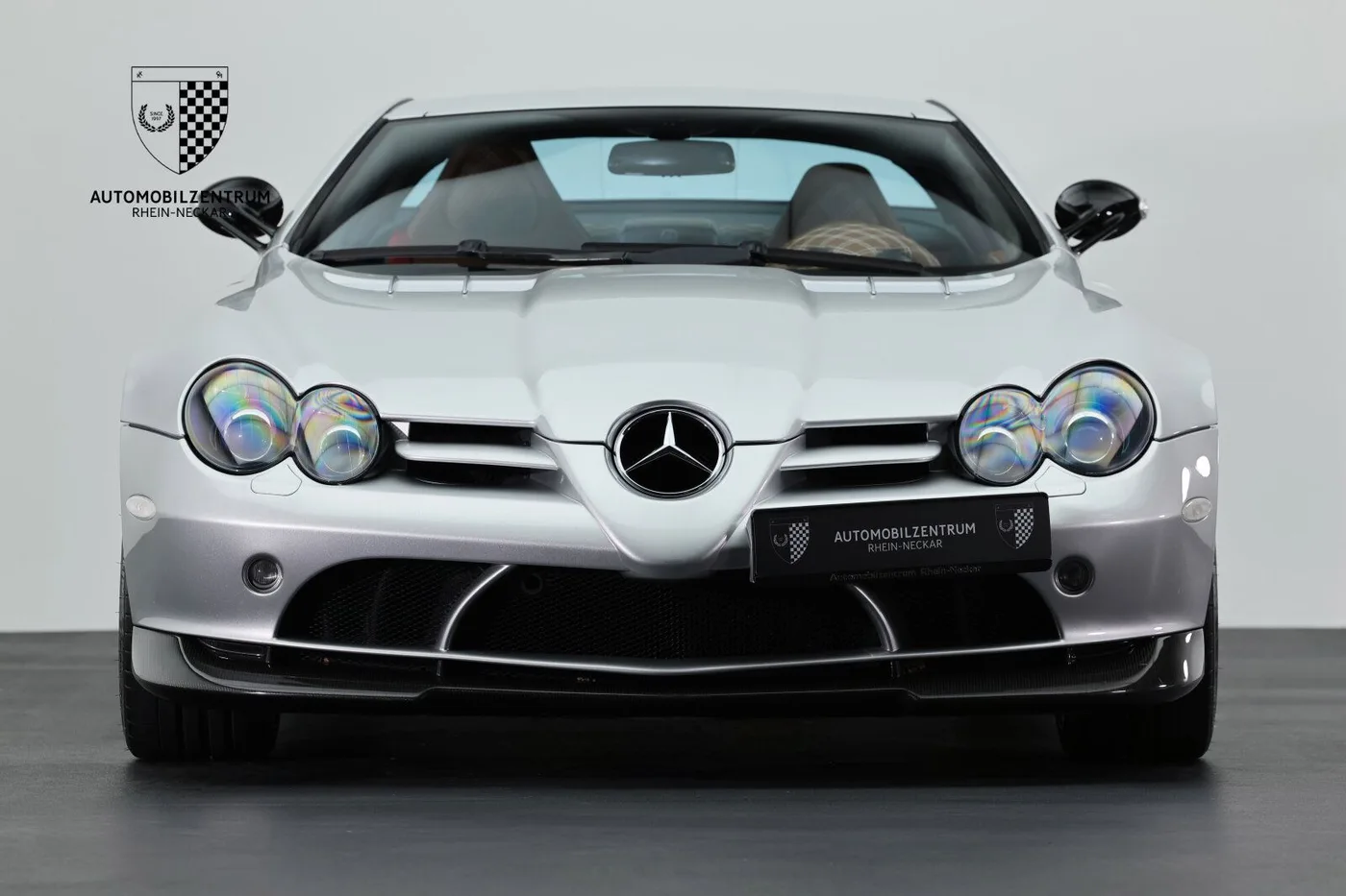 2005 Mercedes-Benz SLR McLaren 722 conversion angeboten von einem Supersportwagenhändler in Viernheim, Deutschland, Foto 2 von 25