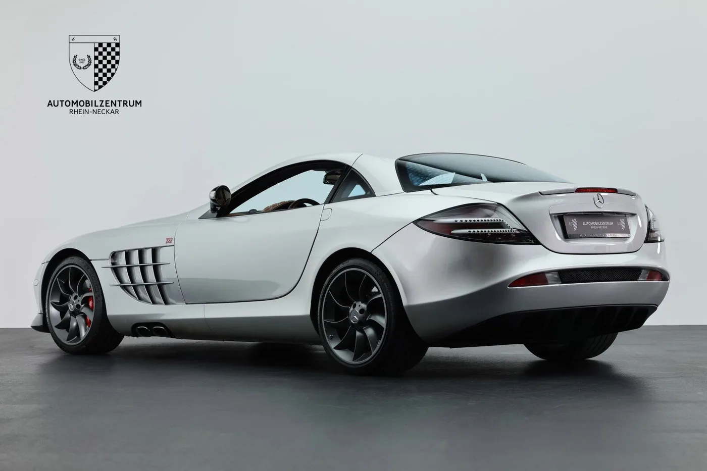 2005 Mercedes-Benz SLR McLaren 722 conversion angeboten von einem Supersportwagenhändler in Viernheim, Deutschland, Foto 5 von 25