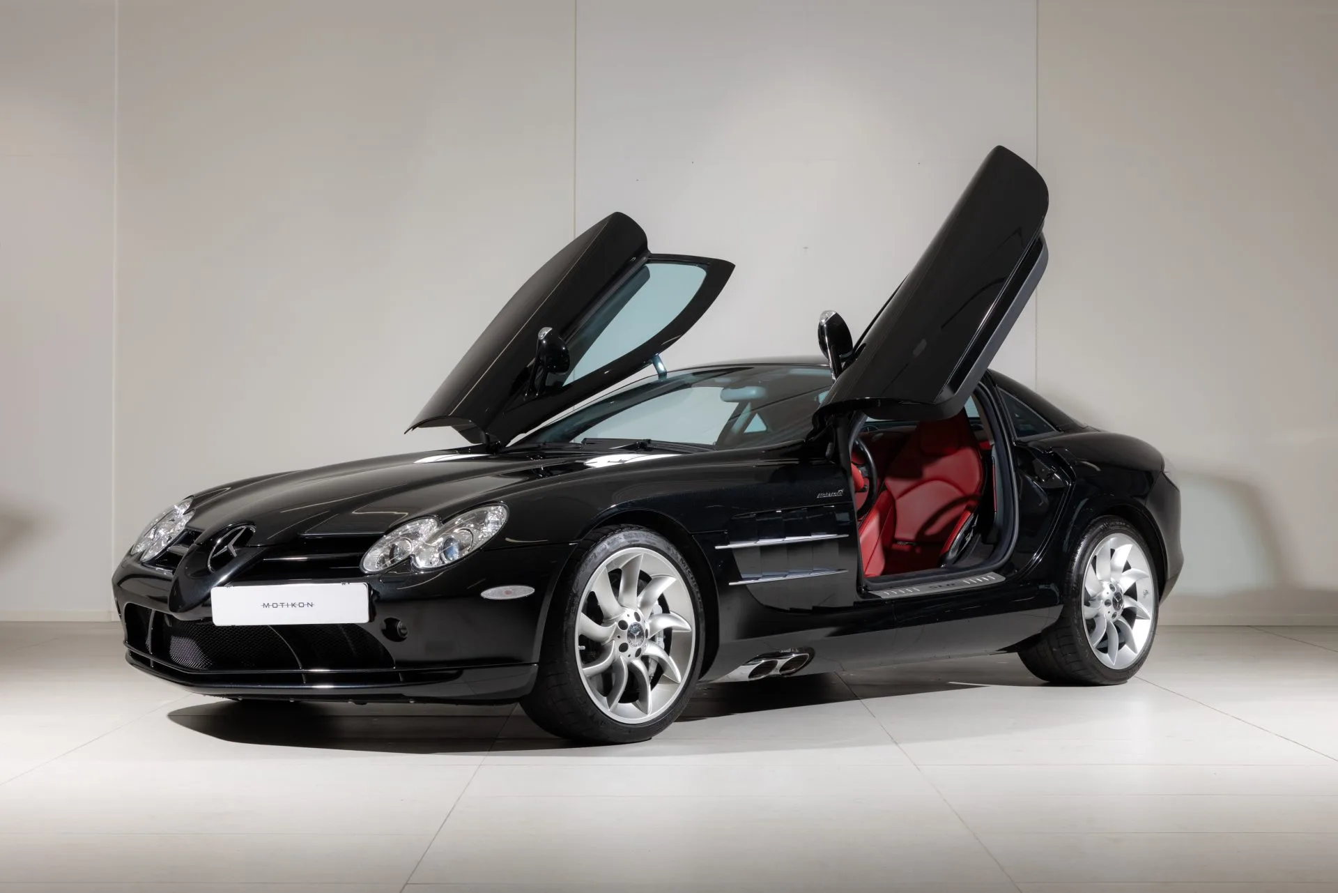 2005 Mercedes-Benz SLR McLaren, 2/20