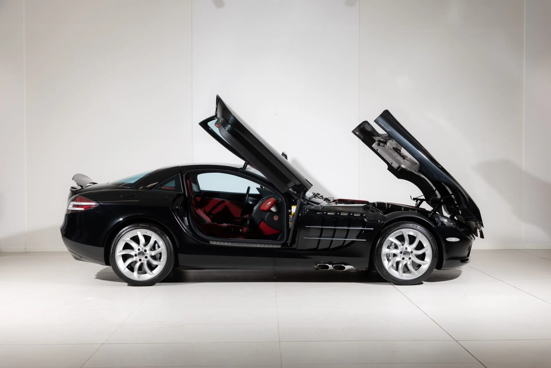 2005 Mercedes-Benz SLR McLaren, 15/20