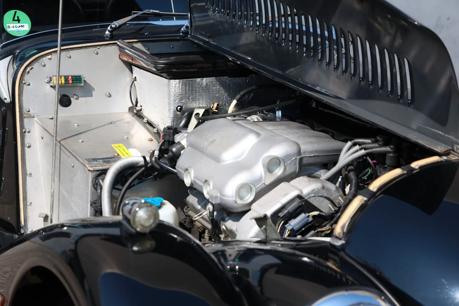 2005 Morgan Roadster 3.0 V6, 20/24
