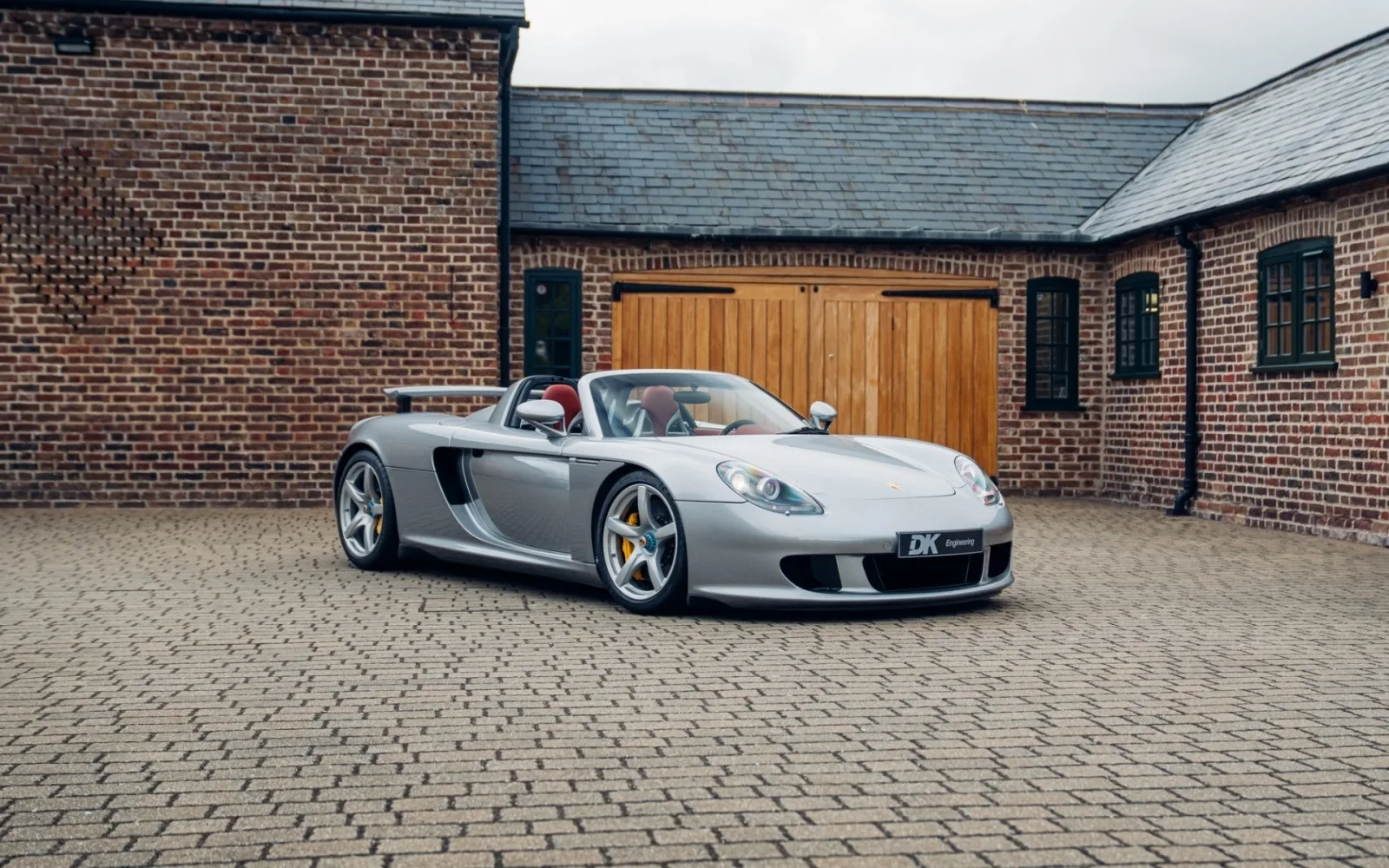 2005 Porsche Carrera GT offered by a specialist dealer in Chorleywood, United Kingdom, main photo
