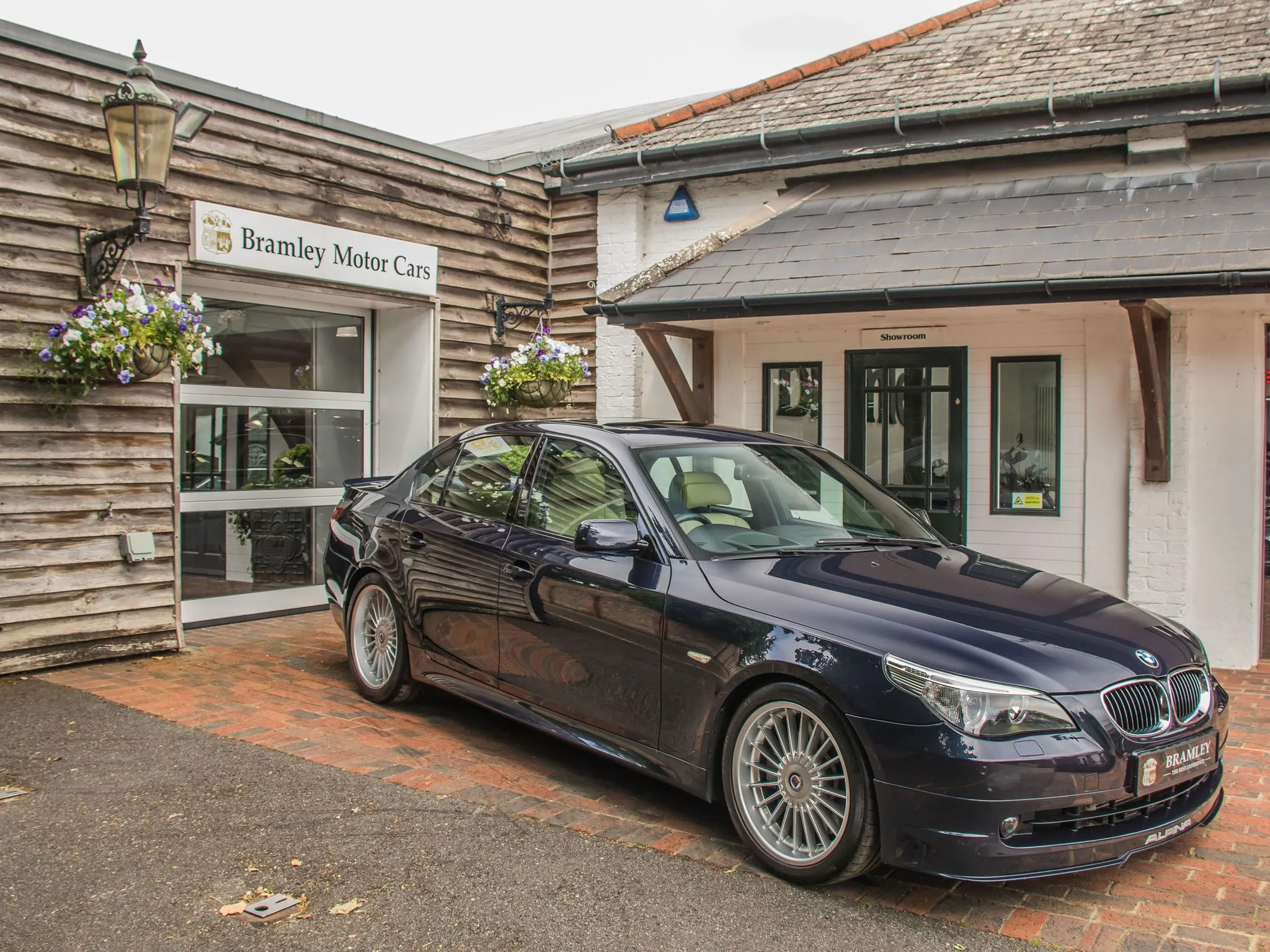 2006 Alpina B5, 2/23