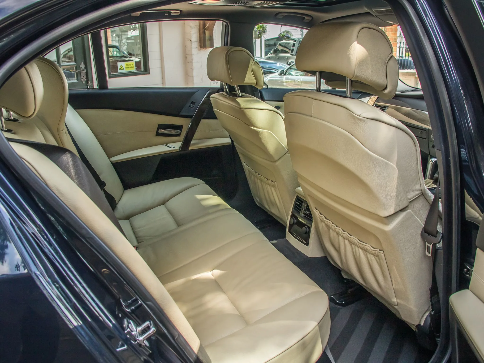 2006 Alpina B5, 18/23