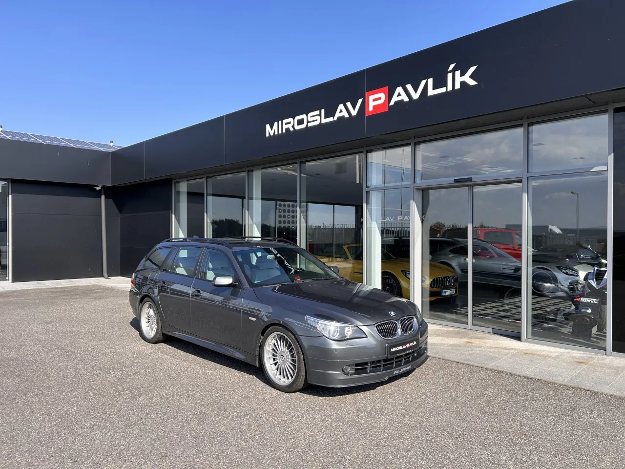 2006 Alpina B5 Touring offered by a specialist dealer in Písek, Czechia, main photo