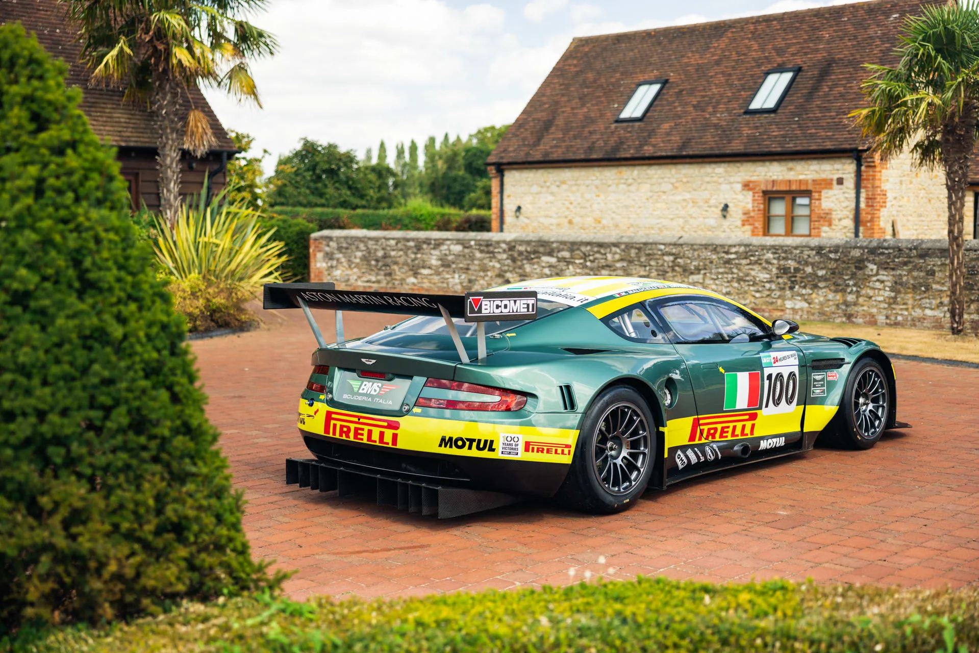 2006 Aston Martin DBR9 GT1, 4/30