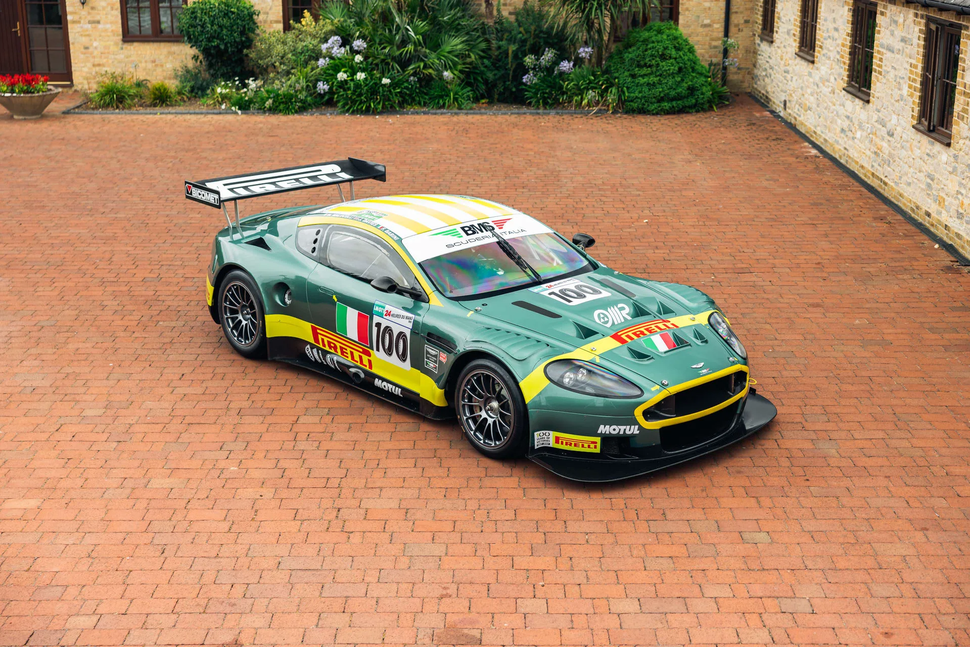 2006 Aston Martin DBR9 GT1, 9/30