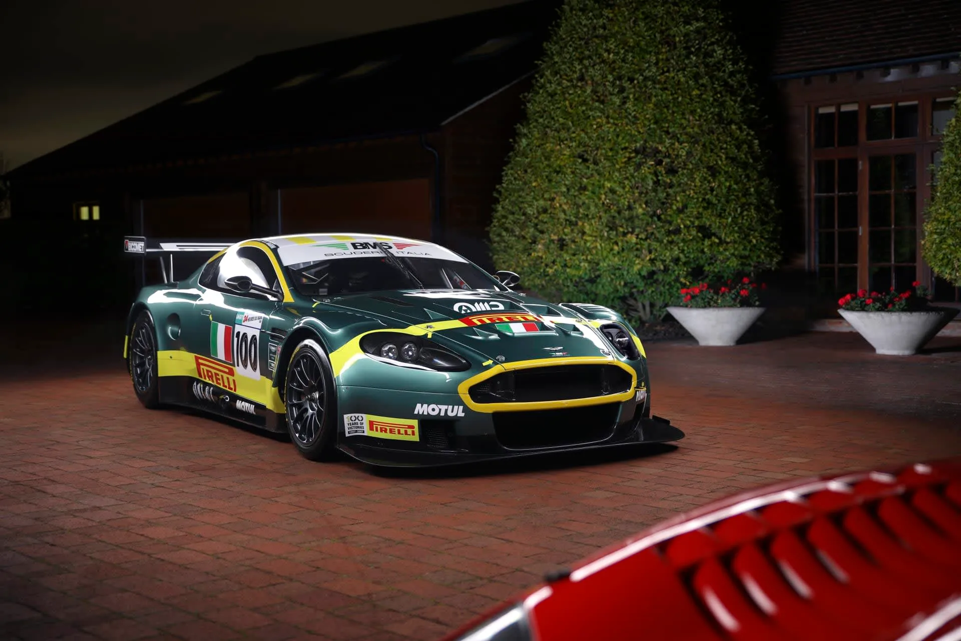 2006 Aston Martin DBR9 GT1, 10/30