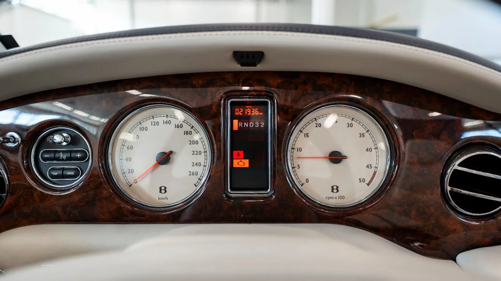 2006 Bentley Azure, 9/15