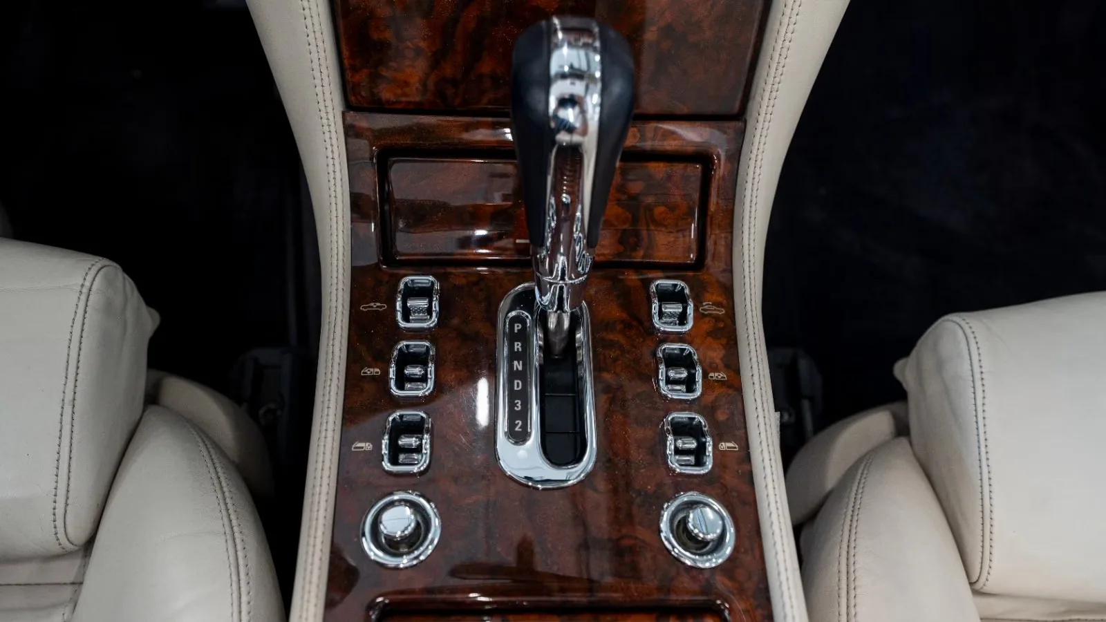 2006 Bentley Azure, 11/15