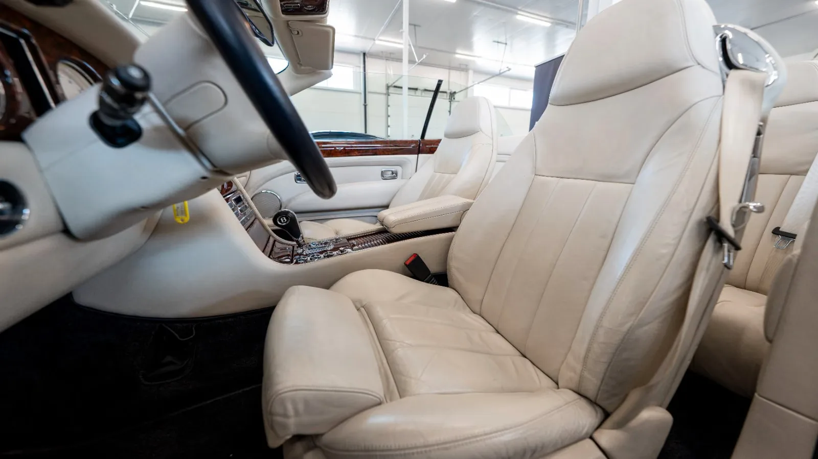 2006 Bentley Azure, 13/15