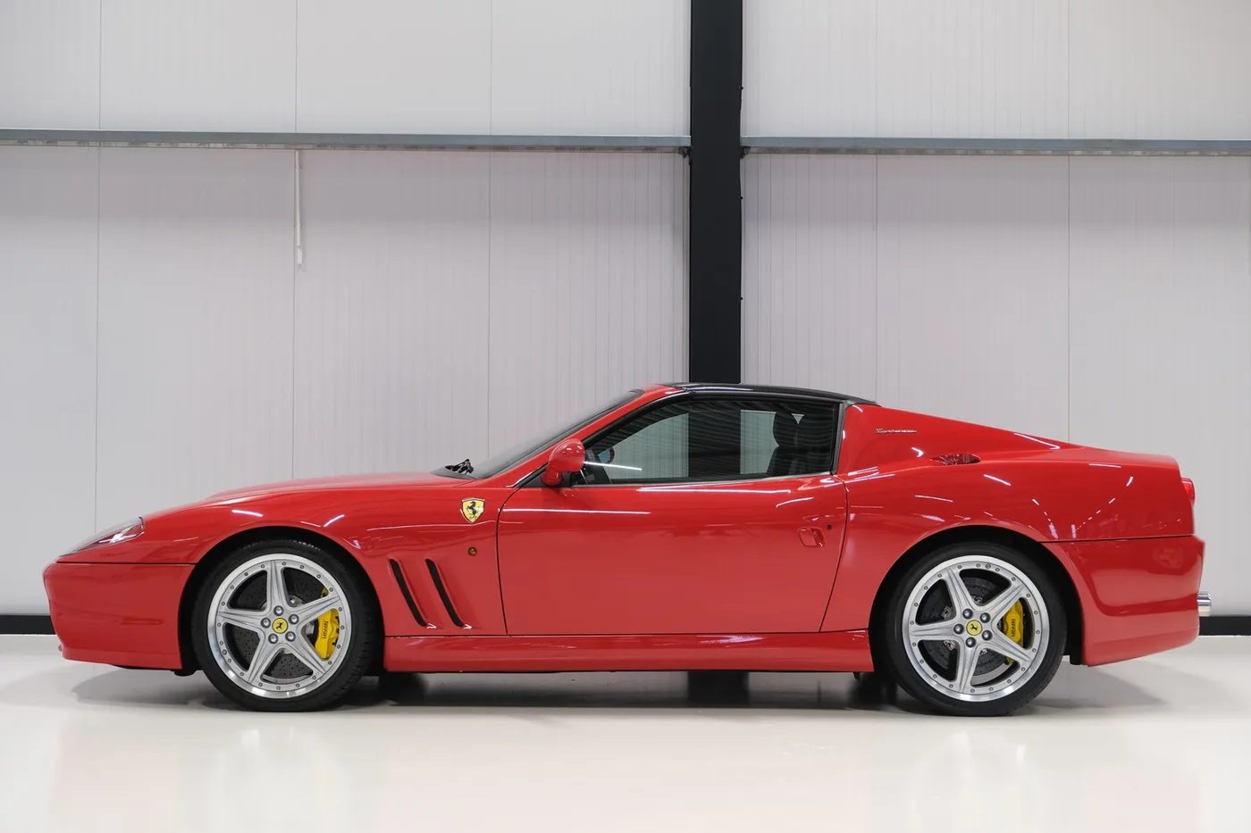 2006 Ferrari 575 Superamerica HGTC angeboten von einem Oldtimerhändler in Alkmaar, Niederlande, Foto 15 von 15