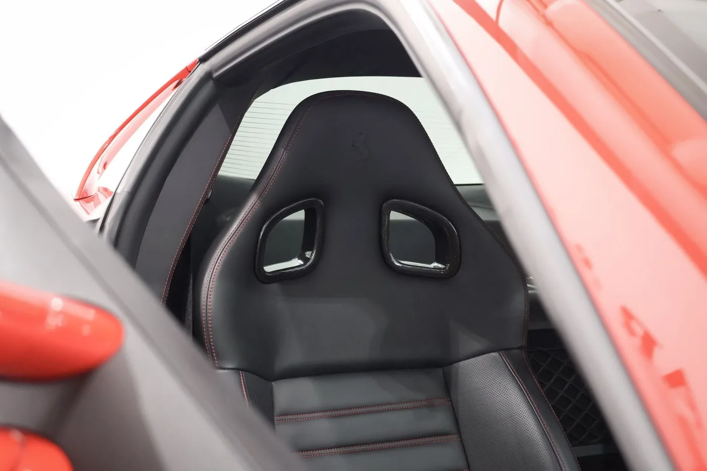 2006 Ferrari 599 GTB Fiorano proposée par un spécialiste de la supercar à Zibido San Giacomo, Italie, photo 20 sur 25