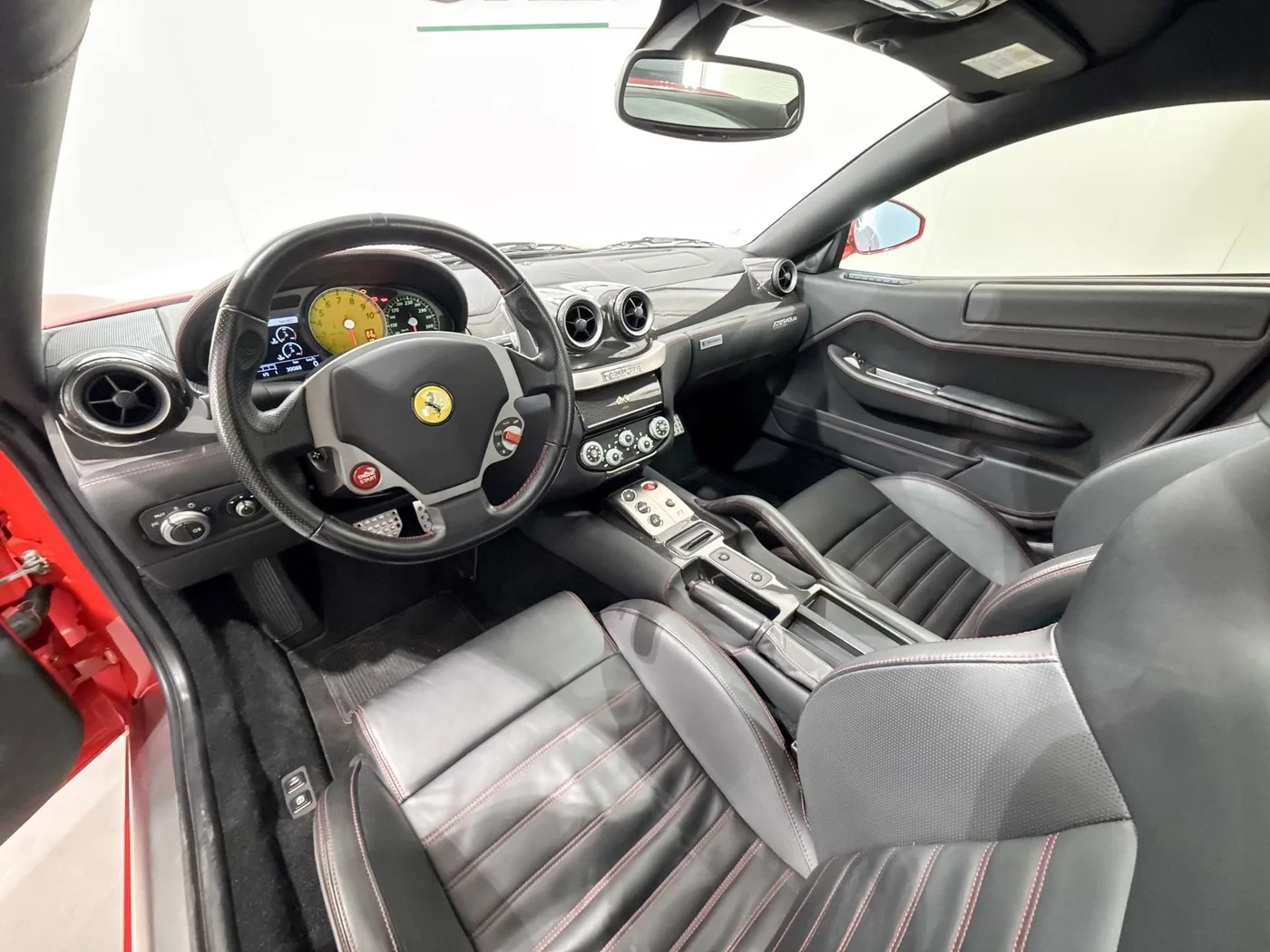 2006 Ferrari 599 GTB Fiorano proposée par un spécialiste de la supercar à Zibido San Giacomo, Italie, photo 21 sur 25