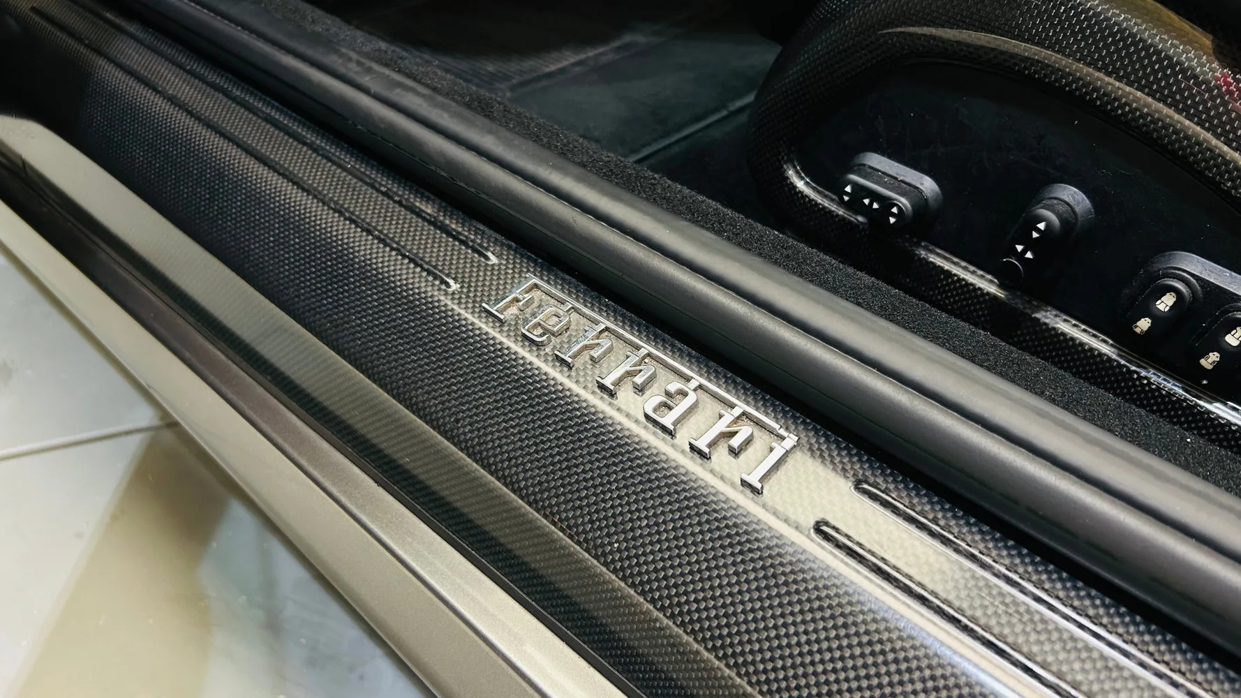 2006 Ferrari 599 GTB Fiorano, 14/16
