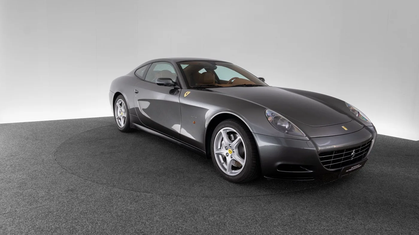 2006 Ferrari 612 Scaglietti F1 offered by a specialist dealer in Singen, Germany, photo 4 of 15