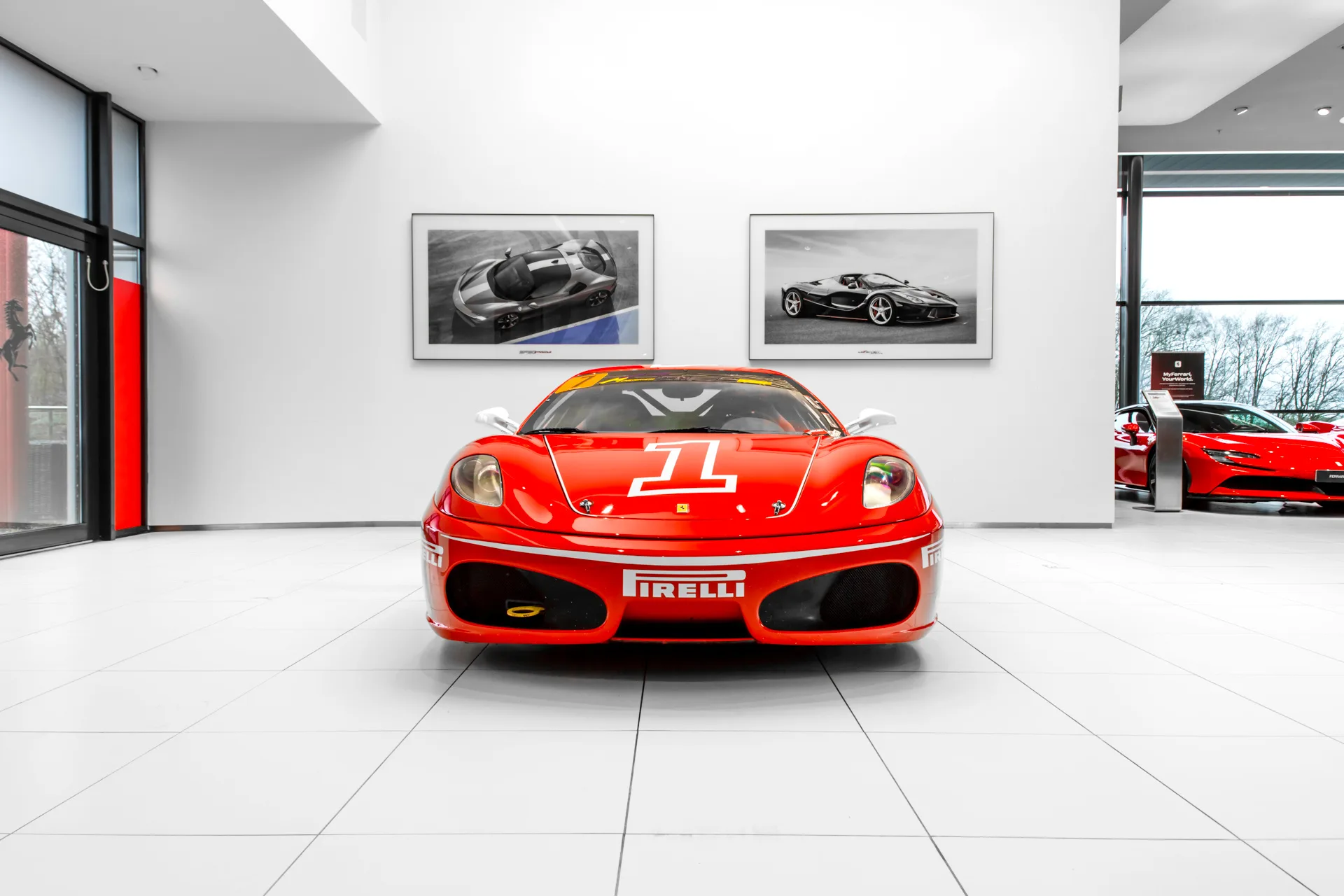 2006 Ferrari F430 Challenge proposée par un concessionnaire spécialisé à Hengelo, Pays-Bas, photo principale