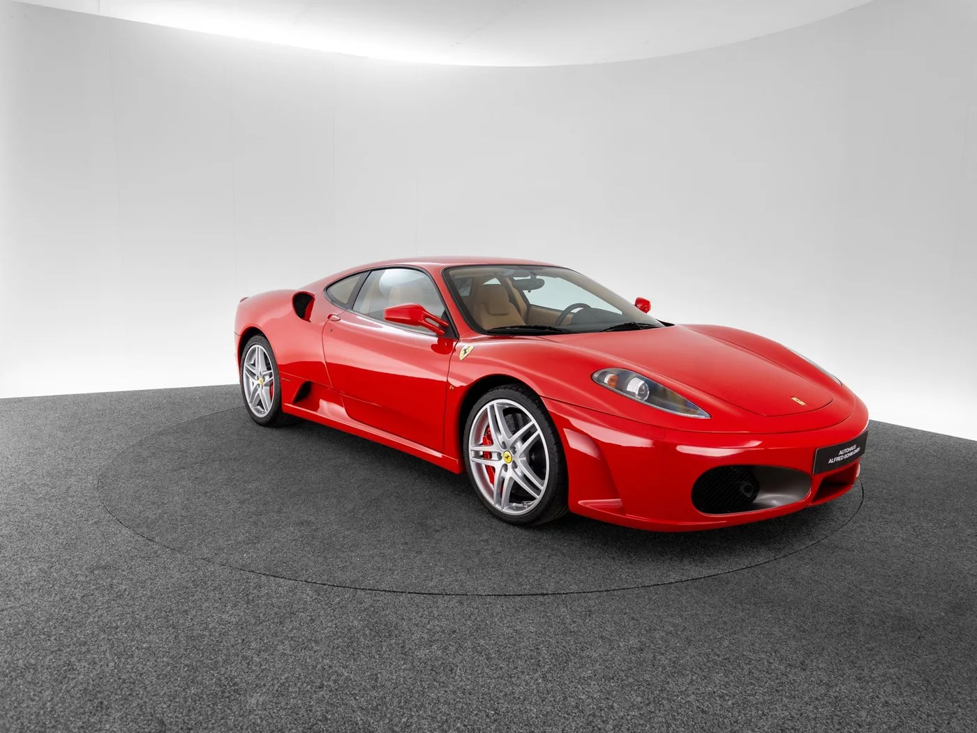 2006 Ferrari F430 angeboten von einem Fachhändler in Singen, Deutschland, Foto 3 von 15