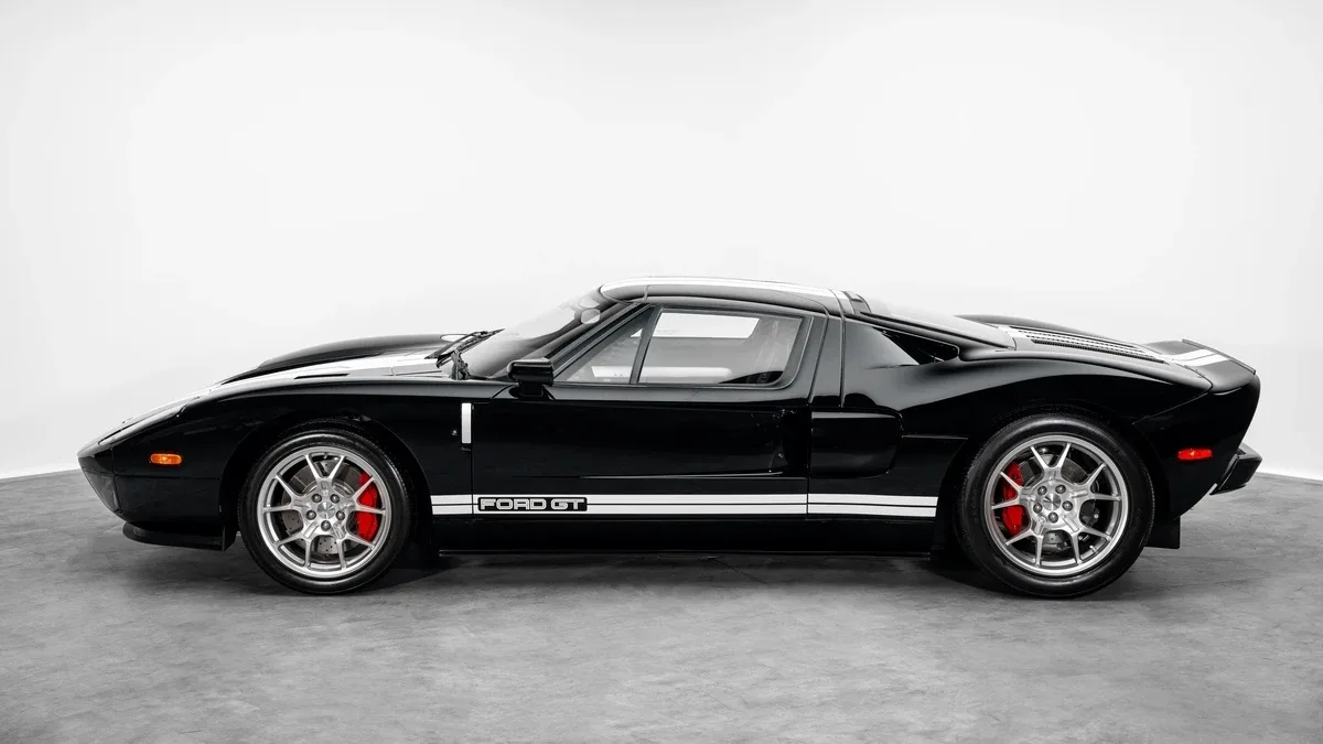 2006 Ford GT angeboten von einem Fachhändler in Dubai, Vereinigte Arabische Emirate, Foto 25 von 25