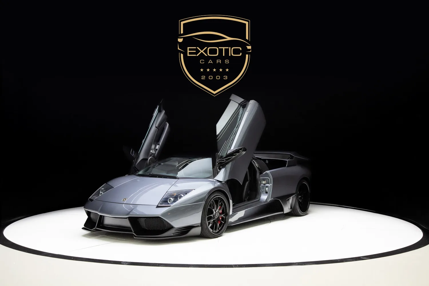 2006 Lamborghini Murciélago Roadster angeboten von einem Fachhändler in Dubai, Vereinigte Arabische Emirate, Hauptfoto