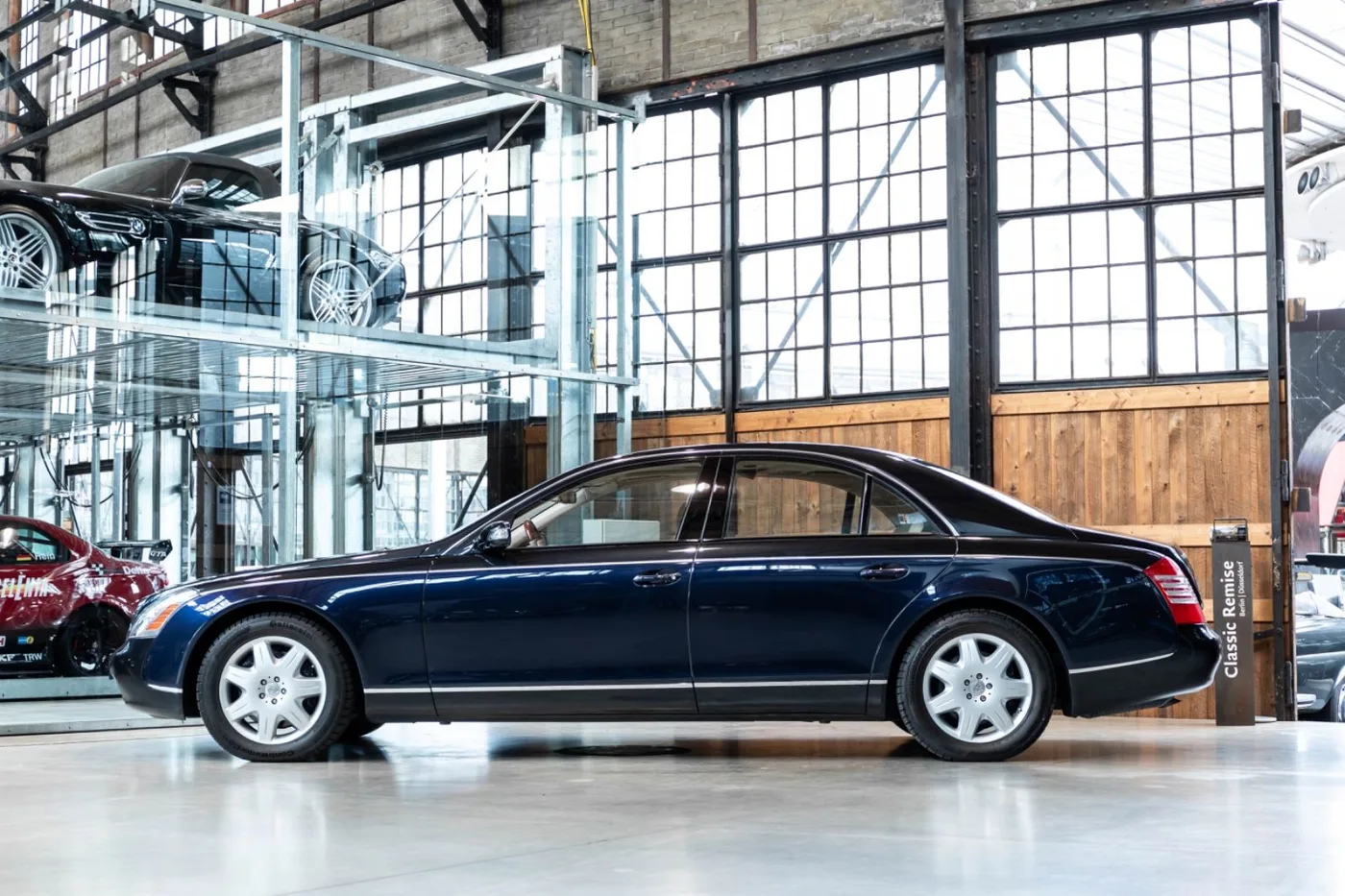 2006 Maybach 57 proposée par un concessionnaire spécialisé à Neuss, Allemagne, photo 5 sur 10