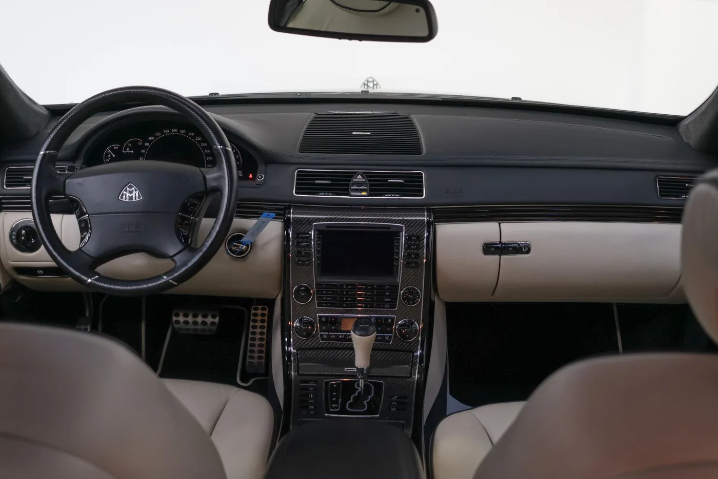 2006 Maybach 57 S angeboten von einem Fachhändler in Nuremberg, Deutschland, Foto 12 von 15