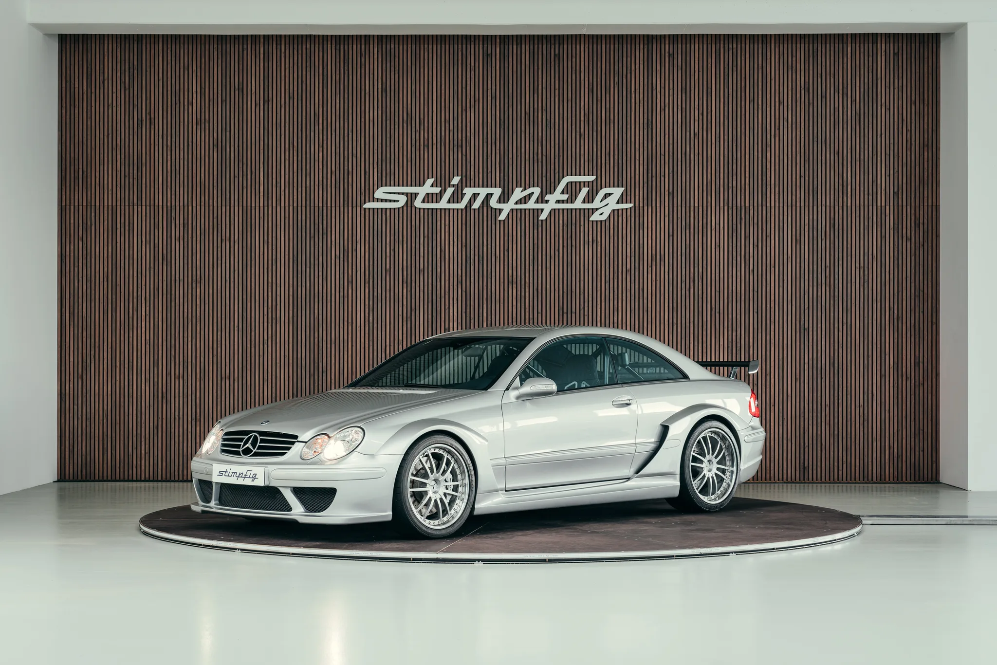 2006 Mercedes-Benz CLK DTM AMG angeboten von einem Oldtimerspezialisten in Stuttgart, Deutschland, Hauptfoto