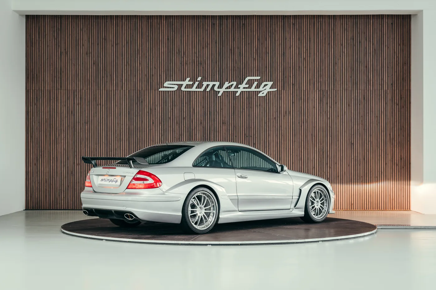 2006 Mercedes-Benz CLK DTM AMG angeboten von einem Oldtimerspezialisten in Stuttgart, Deutschland, Foto 5 von 25