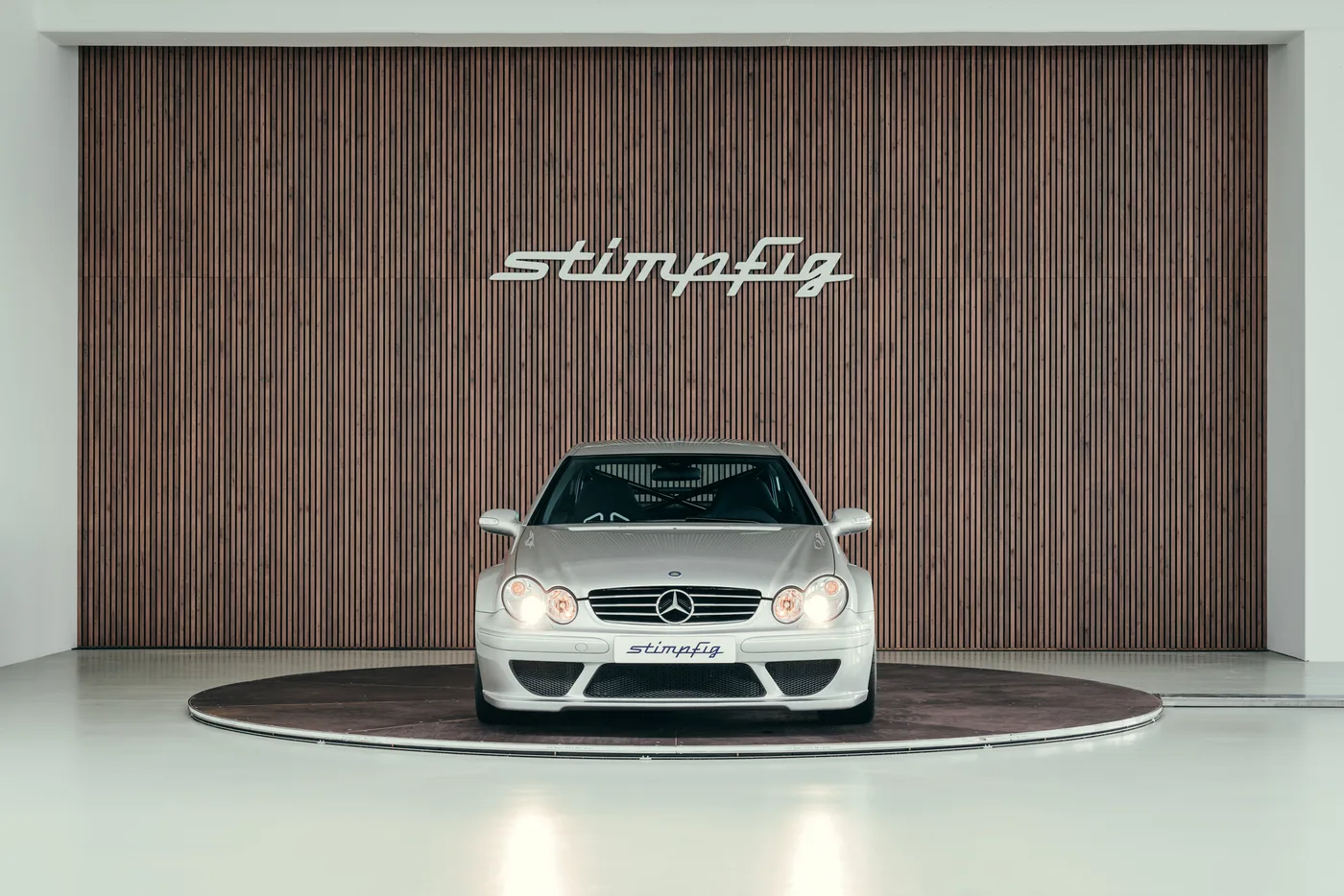2006 Mercedes-Benz CLK DTM AMG angeboten von einem Oldtimerspezialisten in Stuttgart, Deutschland, Foto 8 von 25