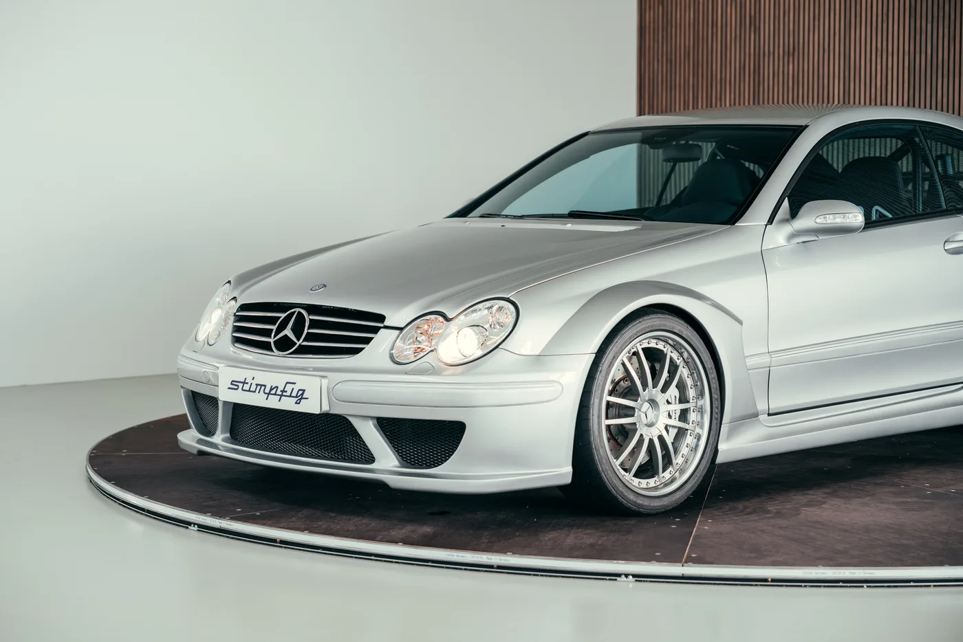 2006 Mercedes-Benz CLK DTM AMG angeboten von einem Oldtimerspezialisten in Stuttgart, Deutschland, Foto 10 von 25