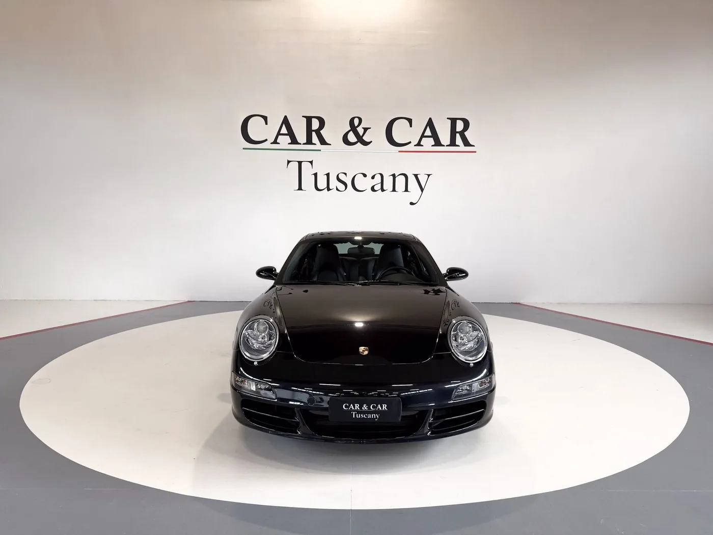 2006 Porsche 911 Carrera 4S proposée par un concessionnaire spécialisé à Lucca, Italie, photo 3 sur 22
