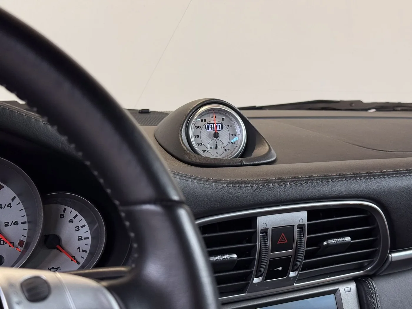 2006 Porsche 911 Carrera 4S proposée par un concessionnaire spécialisé à Lucca, Italie, photo 15 sur 22