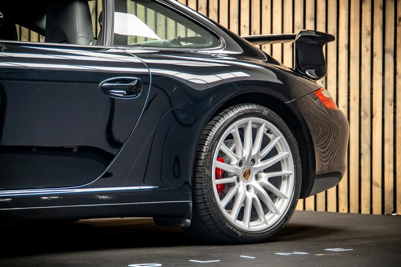2006 Porsche 911 Carrera 4S, 15/30